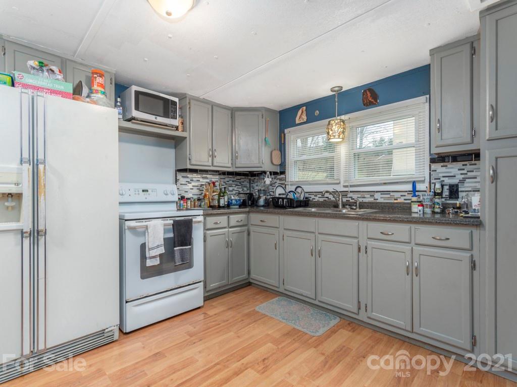 293 Brook Street Waynesville NC 28786