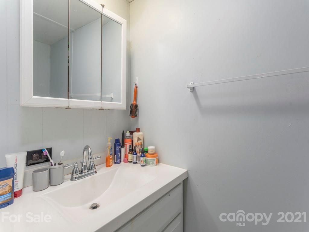 293 Brook Street Waynesville NC 28786