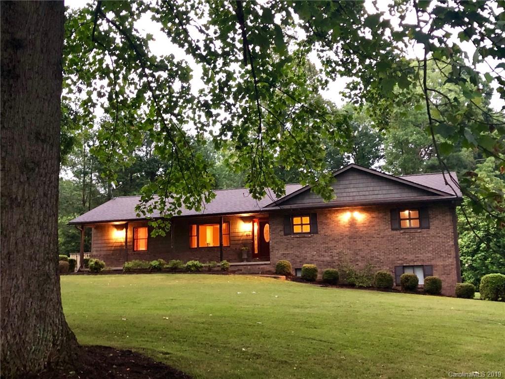 40 Wilkie Way Fletcher NC 28732