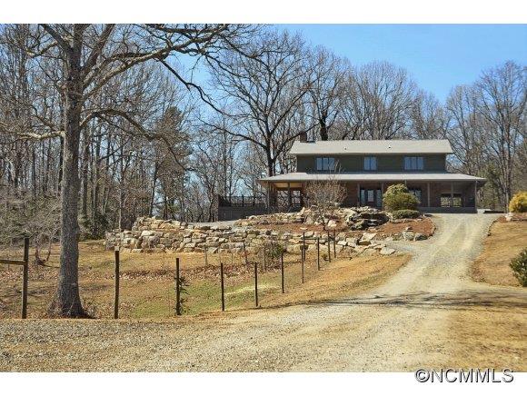 203 Hadsock Lane Horse Shoe NC 28742
