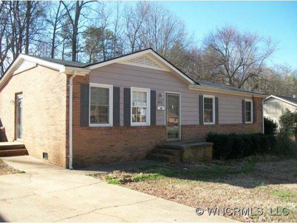 125 Greenwood Street Forest City NC 28043