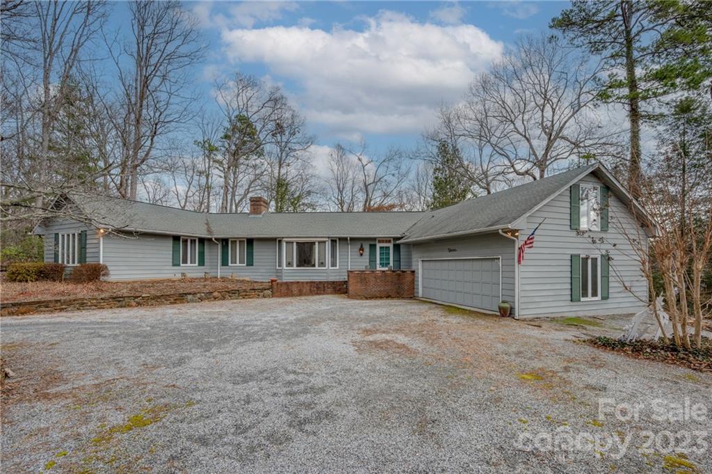 737 E Park Drive Tryon NC 28782