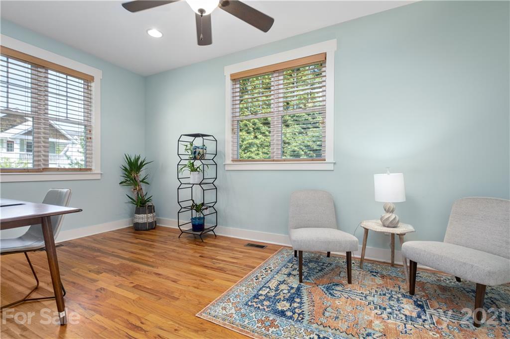 24 Craftsman Circle Asheville NC 28805