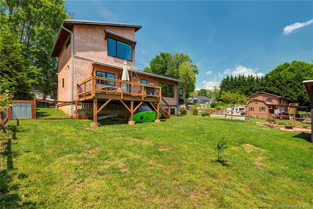 44 Tahkieostie Trail Asheville NC 28806