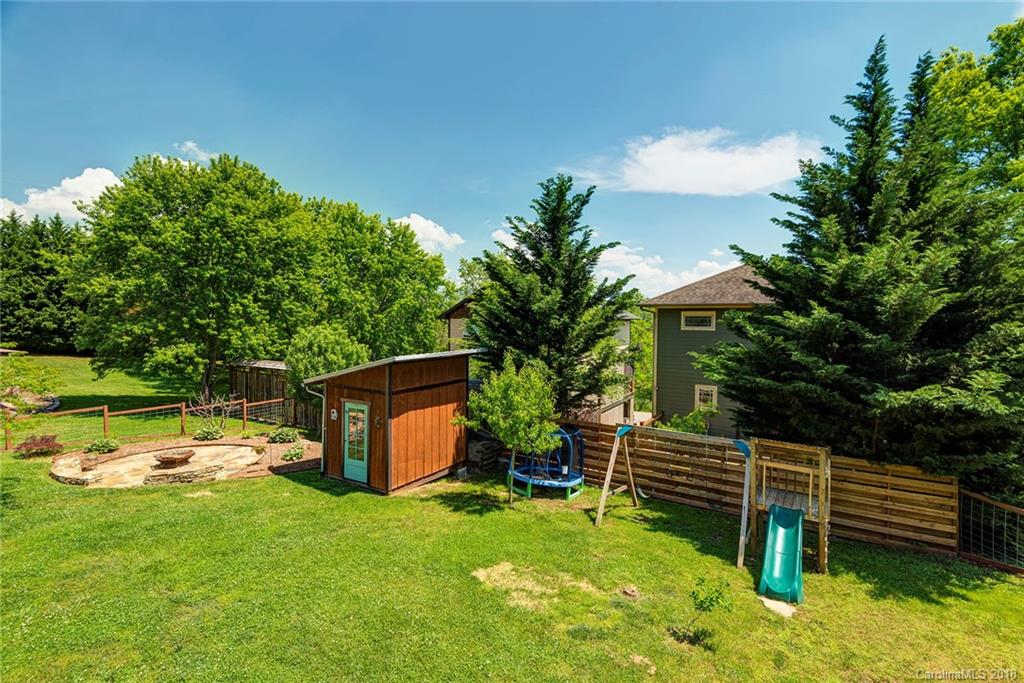 44 Tahkieostie Trail Asheville NC 28806