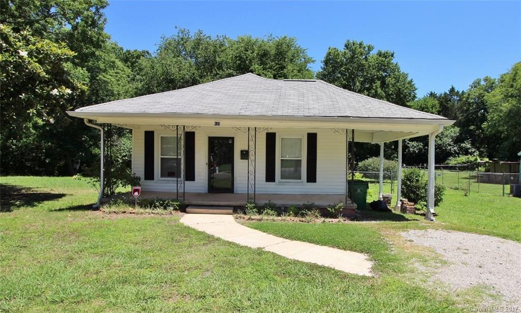 625 Pinoca Road Charlotte NC 28208