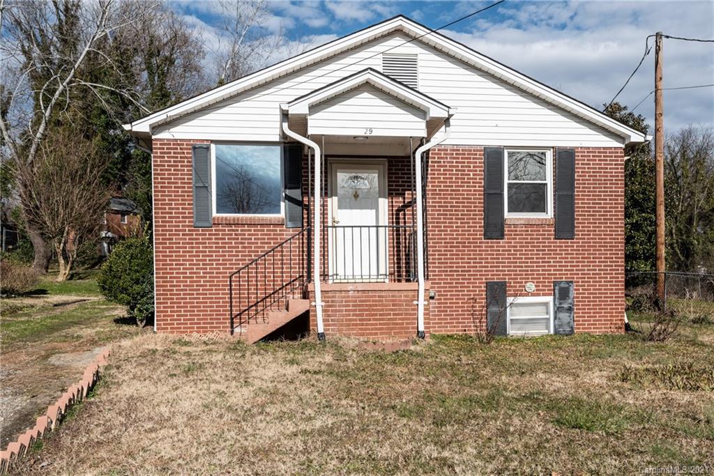 29 7th Avenue Se Hickory NC 28602