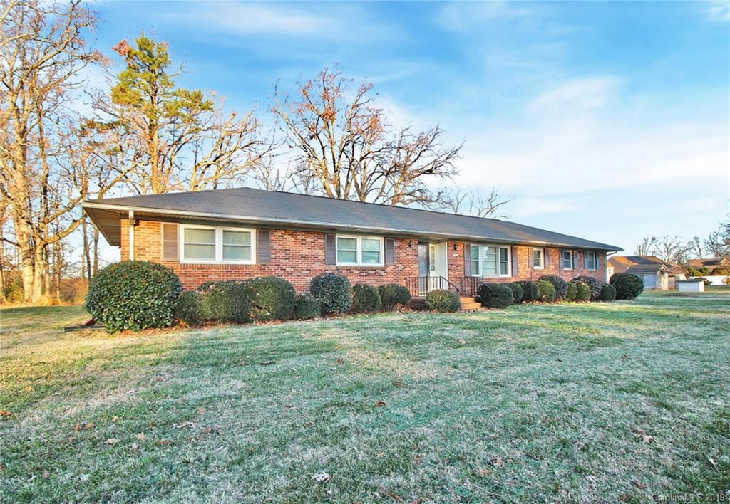 641 Oakdale Road Charlotte NC 28216