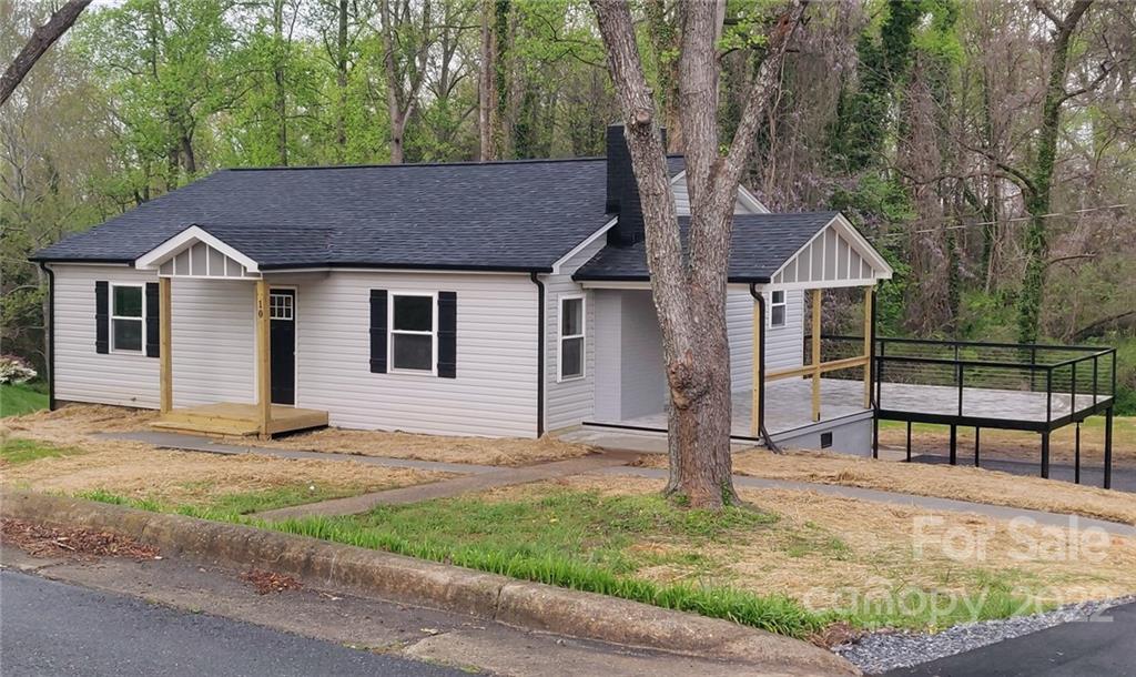 10 Woodlane Street Granite Falls NC 28630