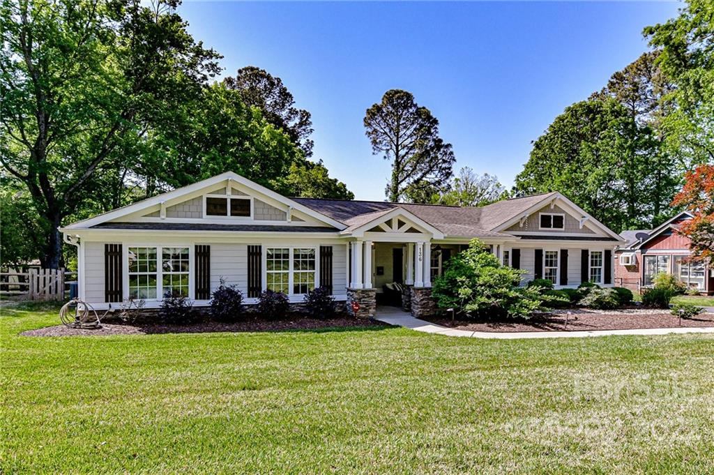 136 Heathwood Road Charlotte NC 28211