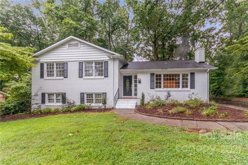 2118 Archdale Drive Charlotte NC 28210
