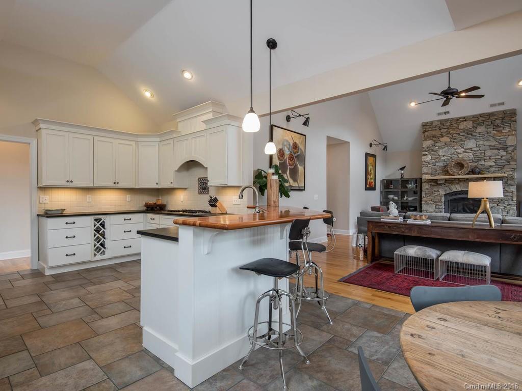 70 Hawks Pointe Lane Weaverville NC 28787