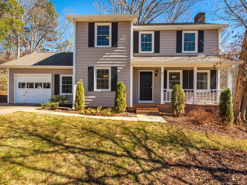9 Bear Knoll Drive Asheville NC 28805