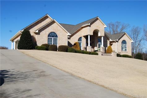 3734 Cornwell Drive Morganton NC 28655