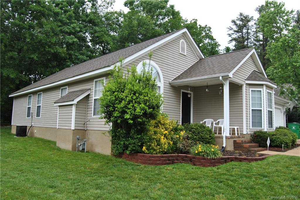 1722 Silverberry Court Charlotte NC 28214