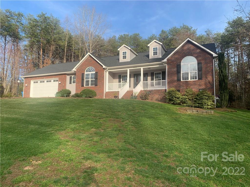 412 Grapevine Circle Taylorsville NC 28681
