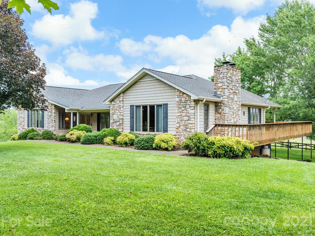 125 Greenridge Road Weaverville NC 28787