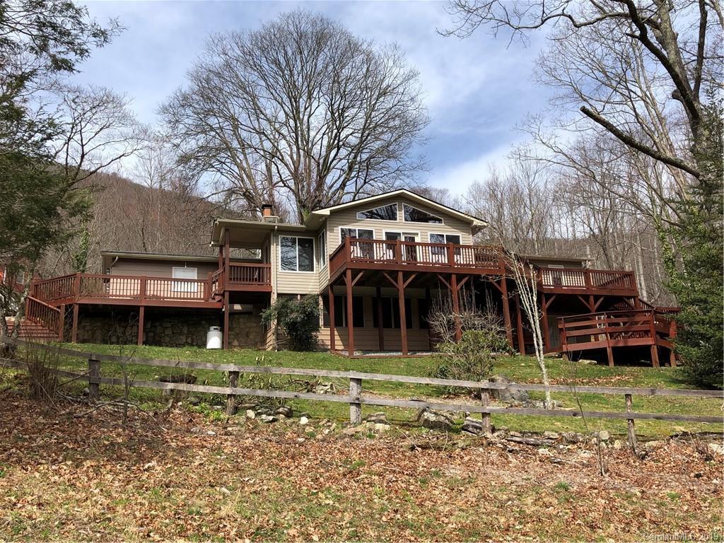 128 Aby Lane Maggie Valley NC 28751