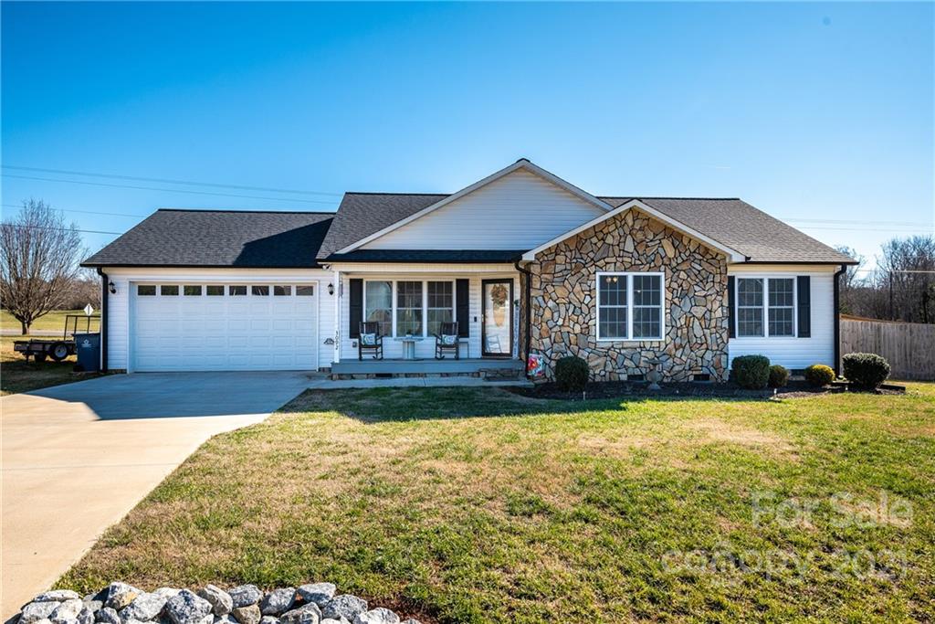 3092 Jennys Lane Newton NC 28658