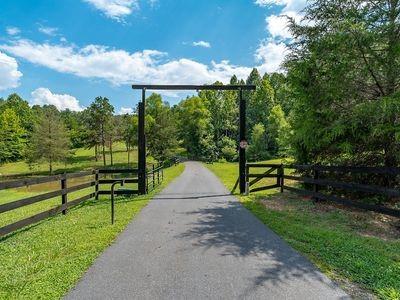 3276 Glady Lane Newton NC 28658