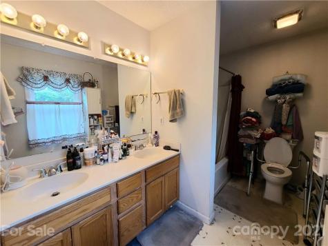 1 Nicole Lane Weaverville NC 28787