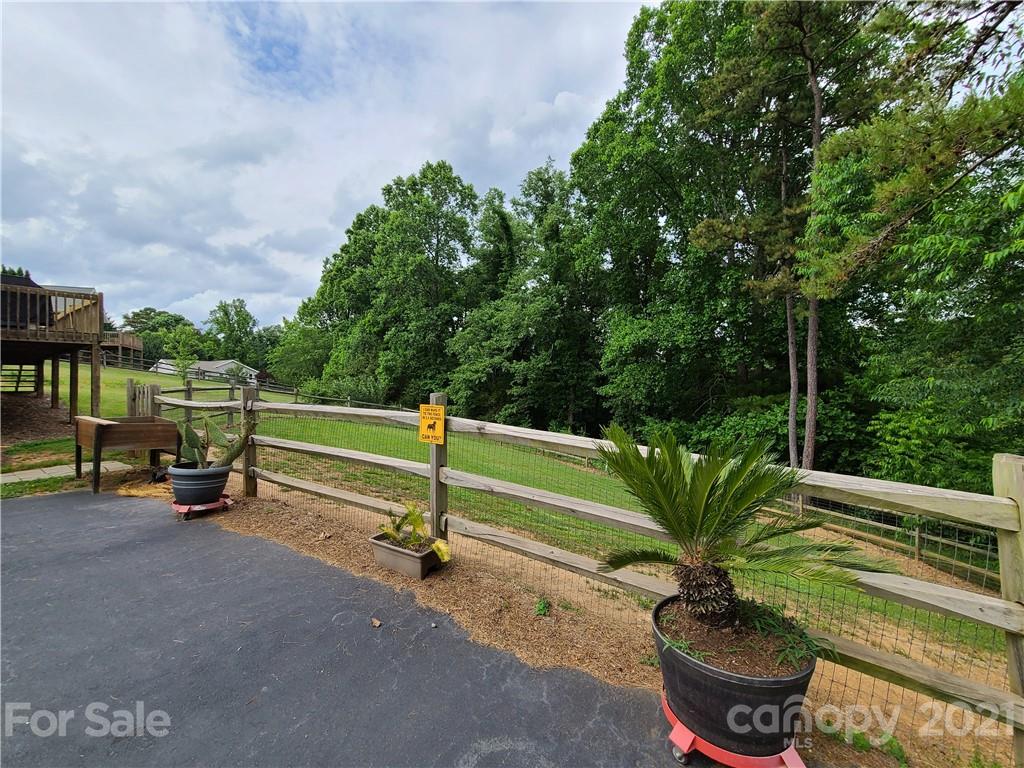 1 Nicole Lane Weaverville NC 28787