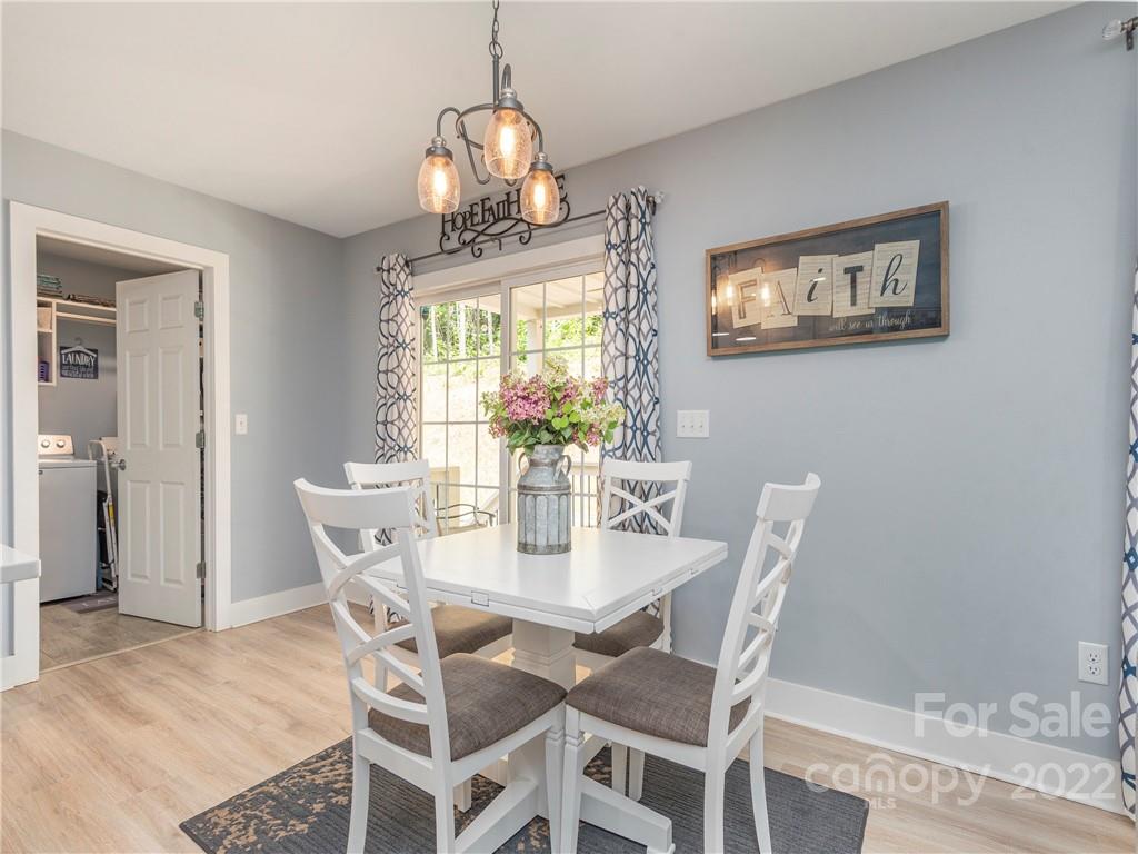 31 Oak Mountain Drive Leicester NC 28748