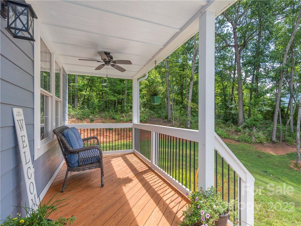 31 Oak Mountain Drive Leicester NC 28748