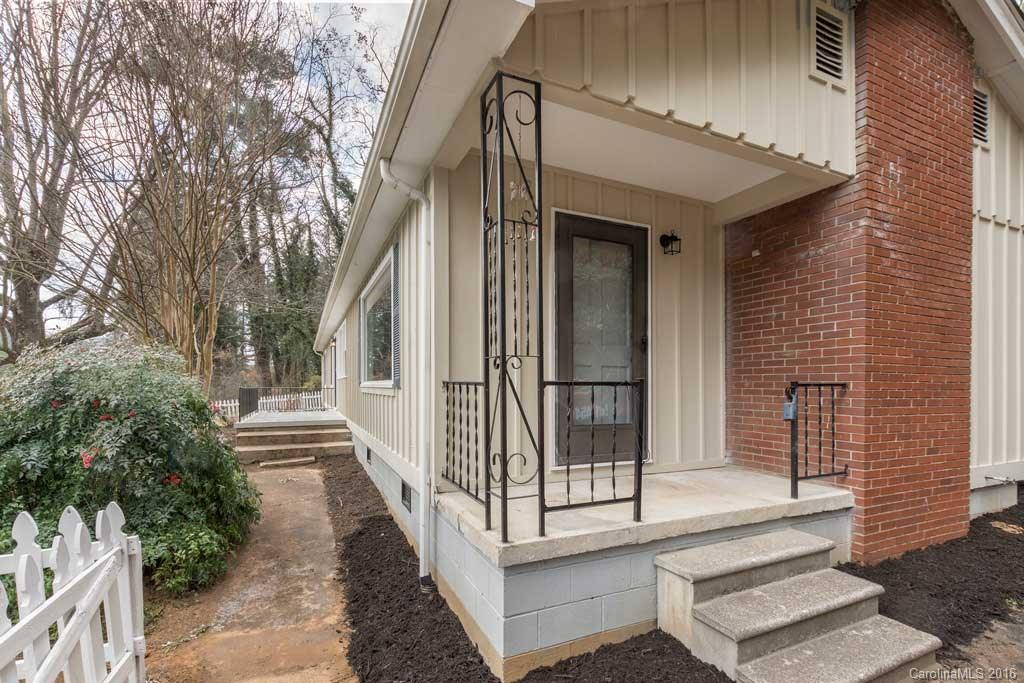 6 Pinecroft Place Asheville NC 28804