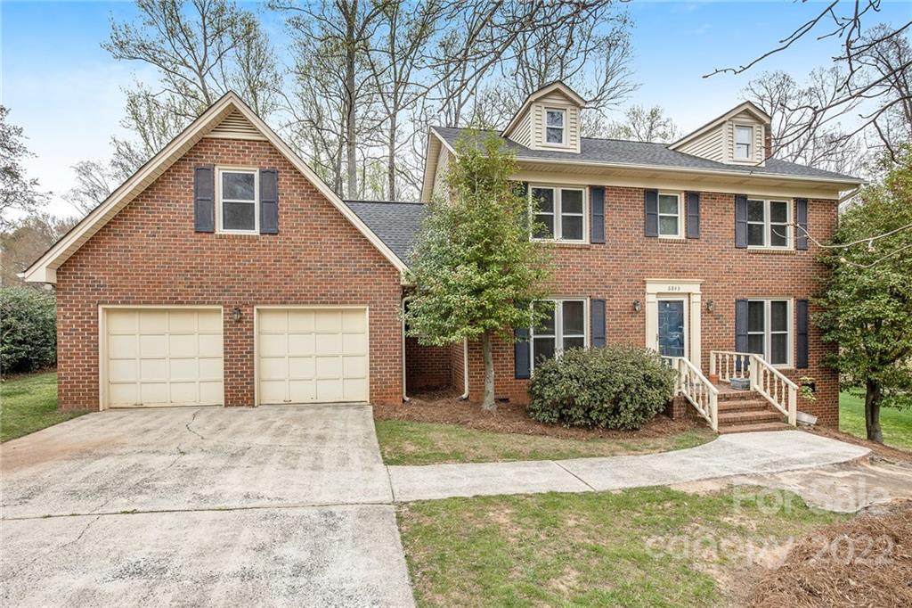 6843 Charette Court Charlotte NC 28215