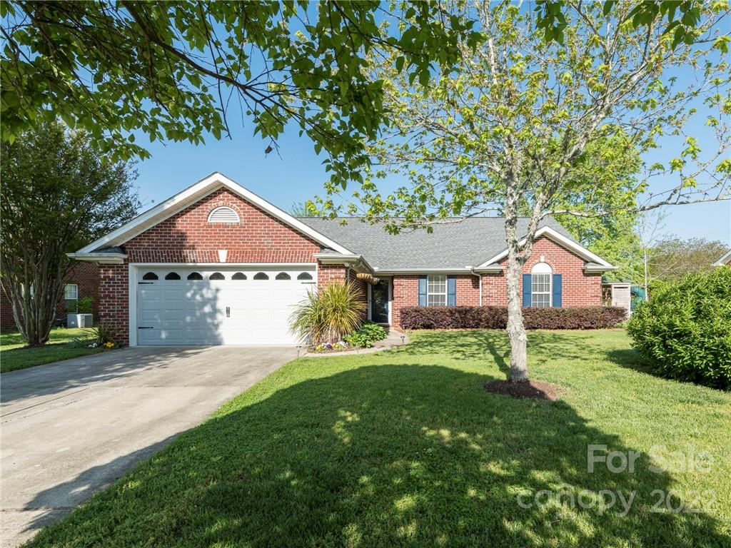 8310 Emily Drive Harrisburg NC 28075