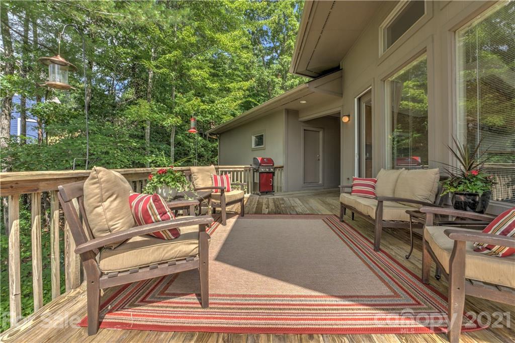 7 High Meadow Drive Weaverville NC 28787