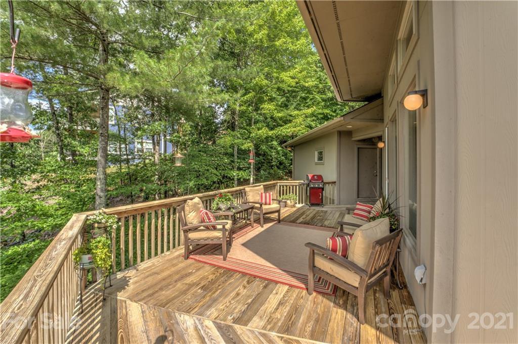7 High Meadow Drive Weaverville NC 28787