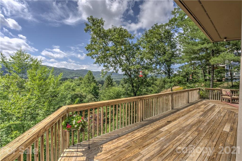 7 High Meadow Drive Weaverville NC 28787