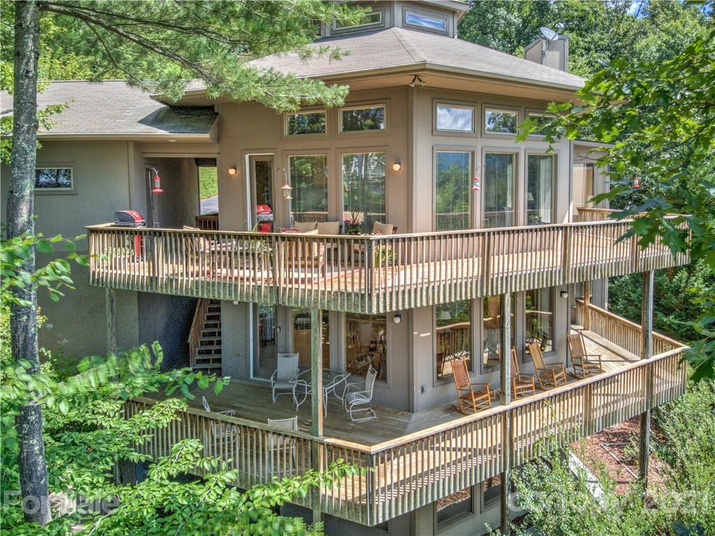 7 High Meadow Drive Weaverville NC 28787