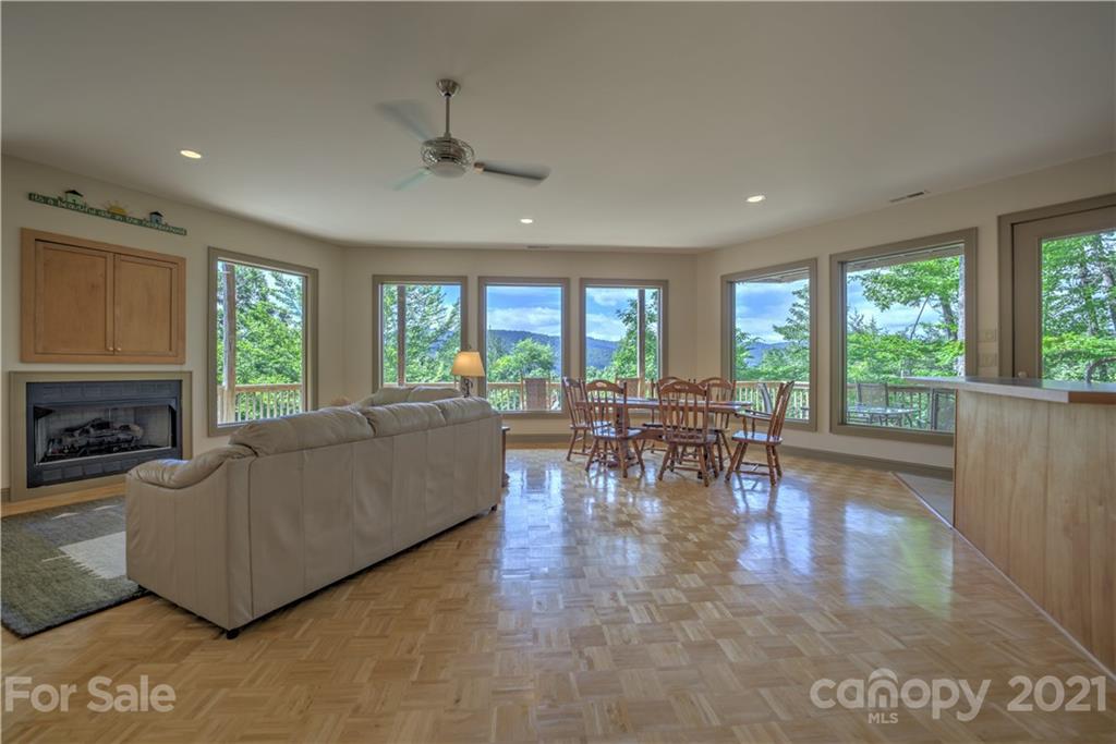7 High Meadow Drive Weaverville NC 28787