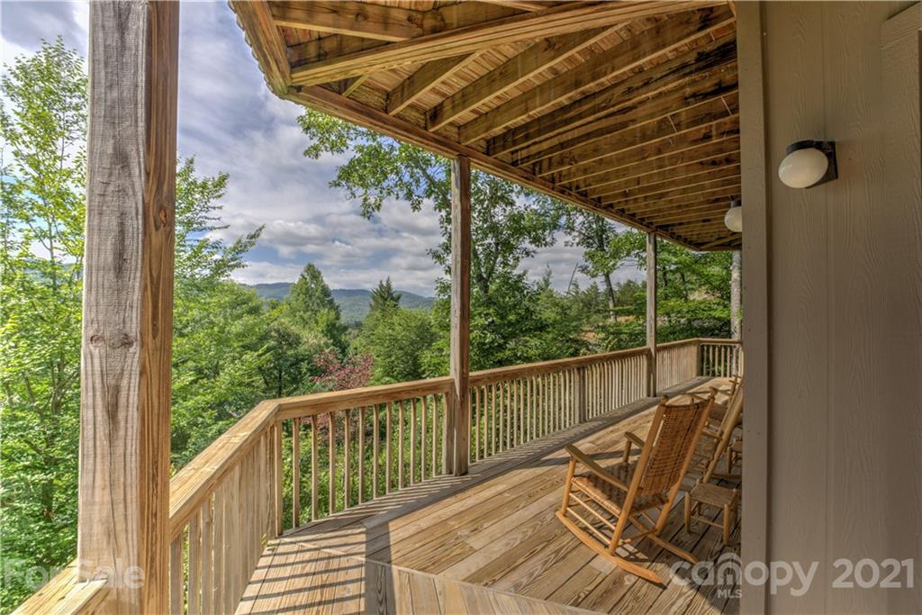 7 High Meadow Drive Weaverville NC 28787