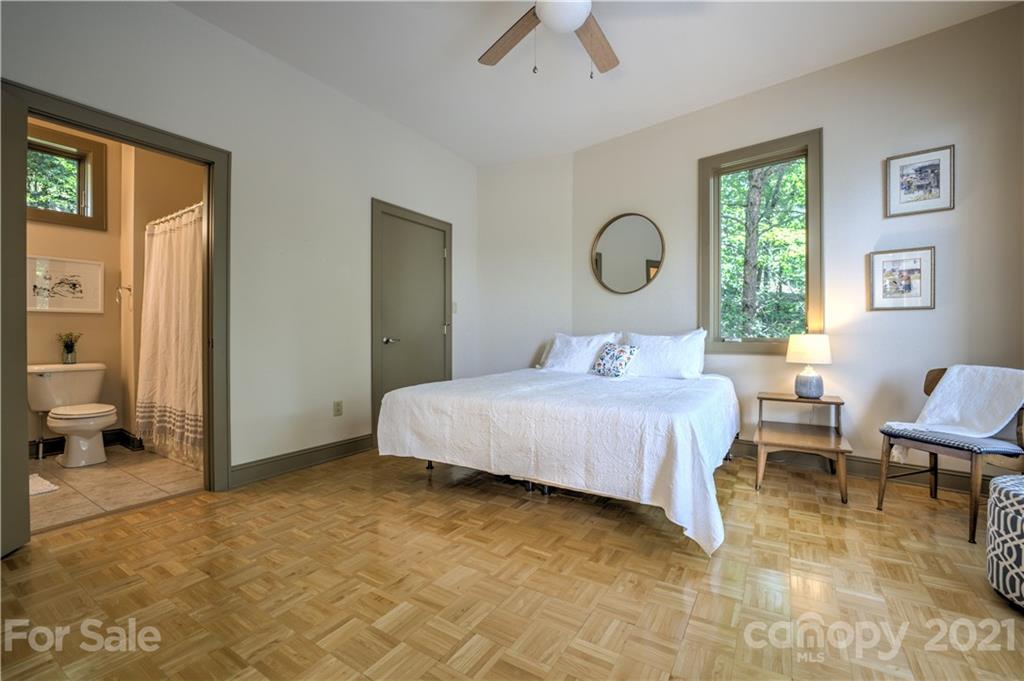 7 High Meadow Drive Weaverville NC 28787