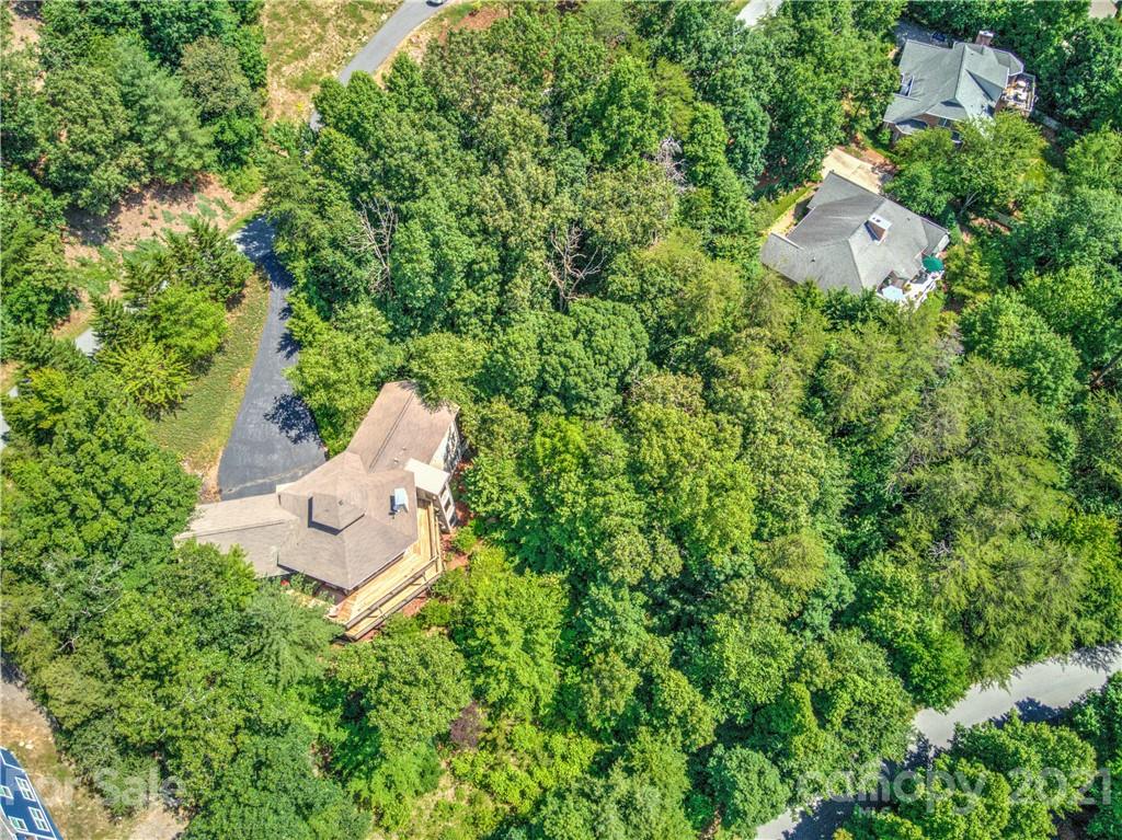 7 High Meadow Drive Weaverville NC 28787