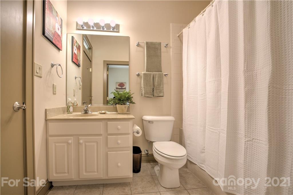 7 High Meadow Drive Weaverville NC 28787