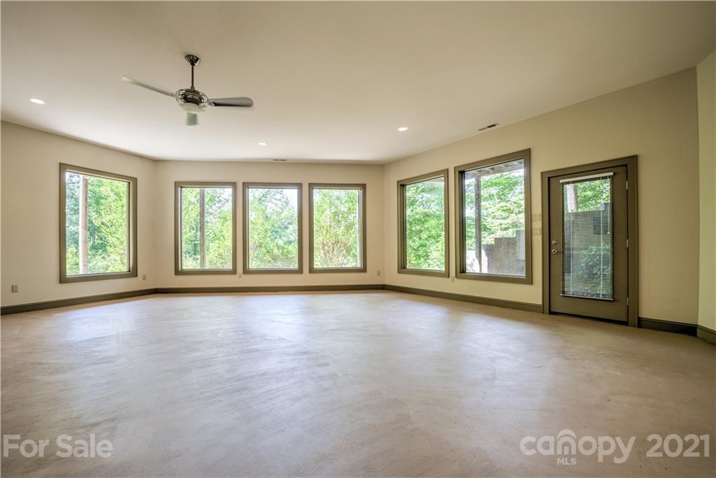 7 High Meadow Drive Weaverville NC 28787