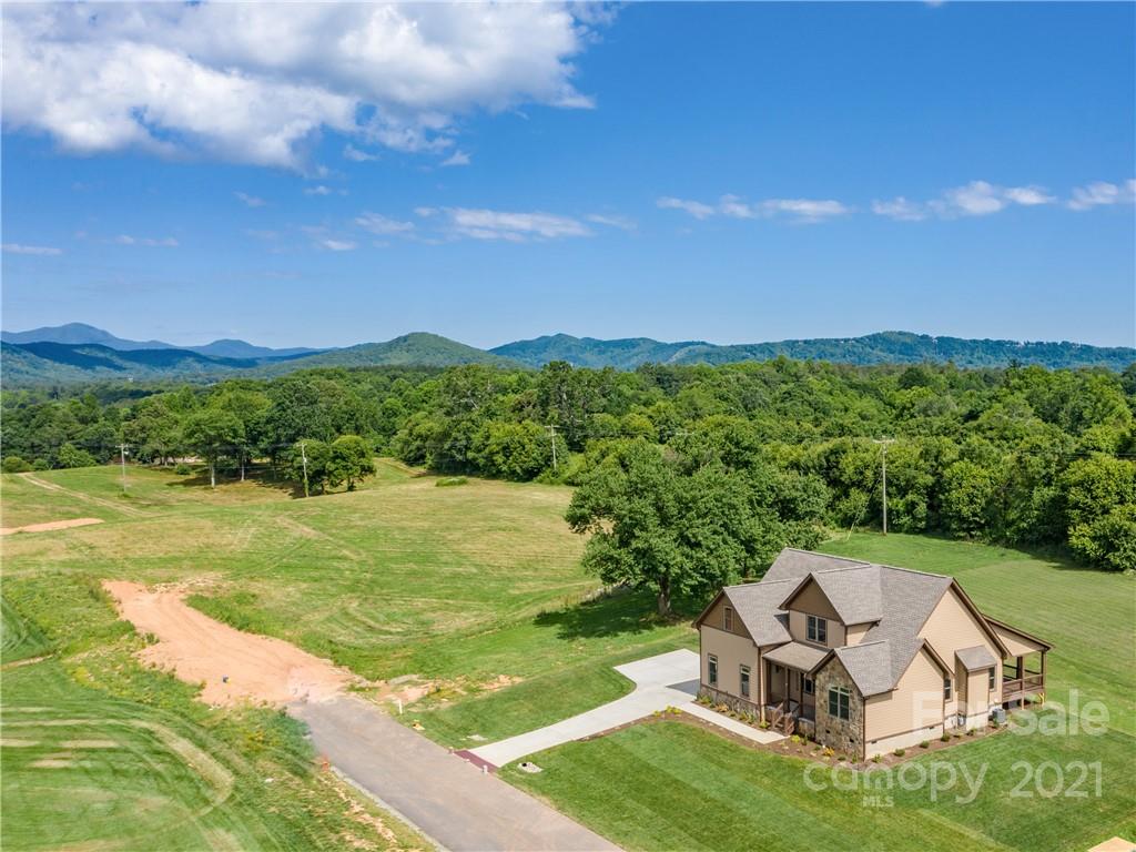 256 Majestic Ridge Road Mills River NC 28759