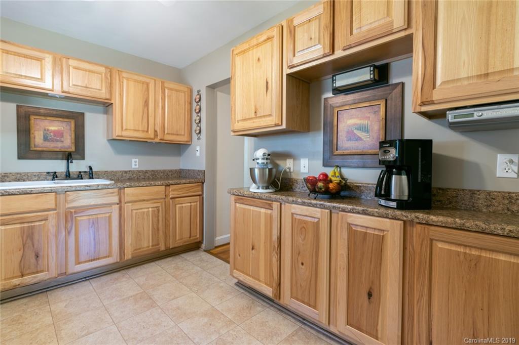 14 Robinwood Avenue Asheville NC 28806