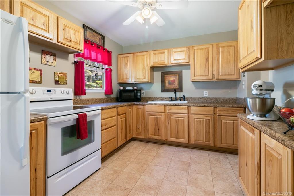 14 Robinwood Avenue Asheville NC 28806