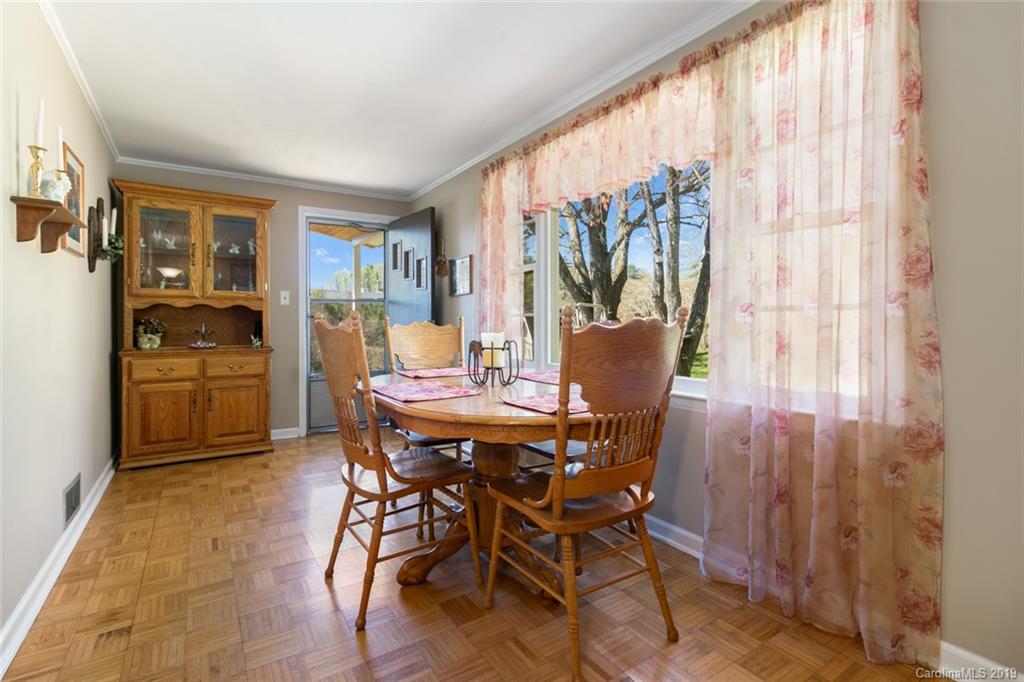 14 Robinwood Avenue Asheville NC 28806