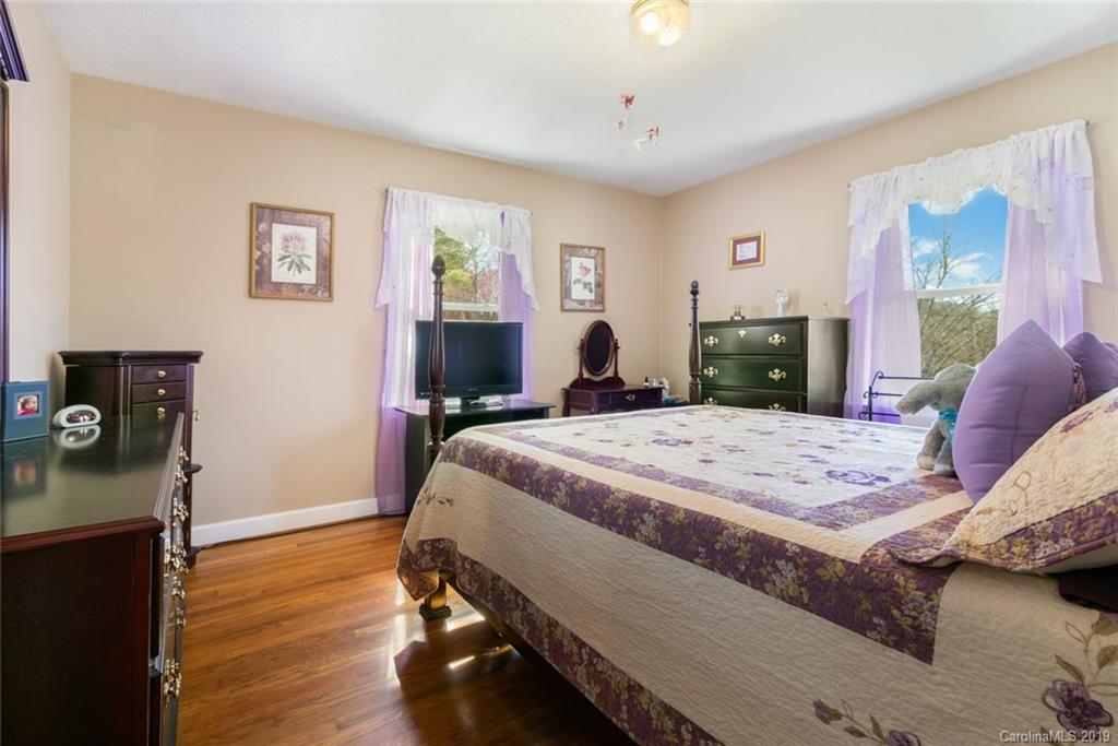14 Robinwood Avenue Asheville NC 28806