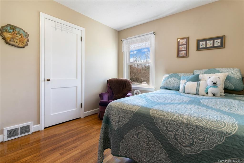 14 Robinwood Avenue Asheville NC 28806