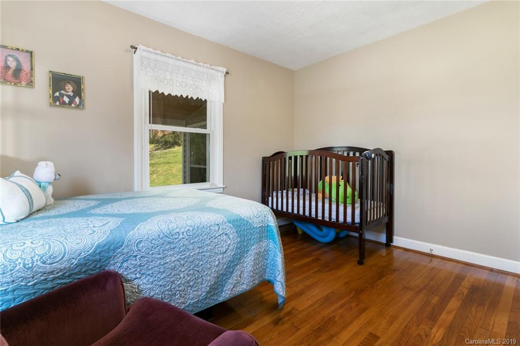 14 Robinwood Avenue Asheville NC 28806