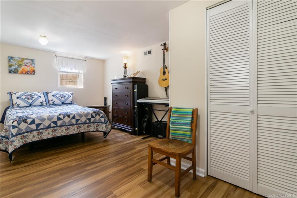 14 Robinwood Avenue Asheville NC 28806