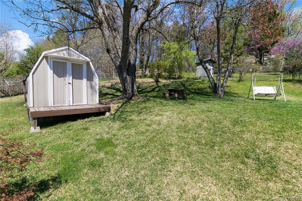 14 Robinwood Avenue Asheville NC 28806